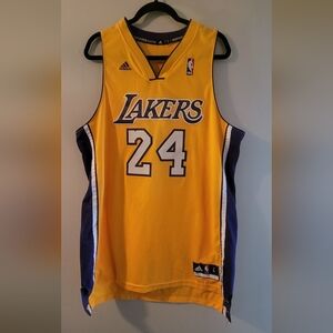 Vintage Kobe Bryant Lakers jersey